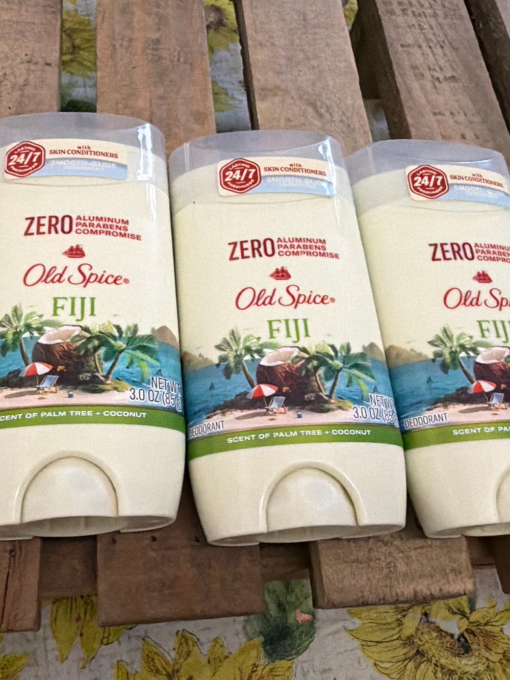 Old Spice Fiji palm Tree & CoconutScent Zero Aluminum Deodorant -(3-Pack)